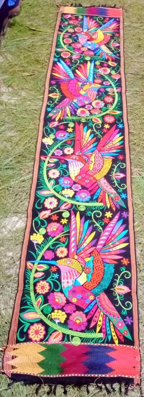 Embroidered Hummingbird Table Runners 