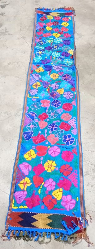 Embroidered Flowers Table Runners 
