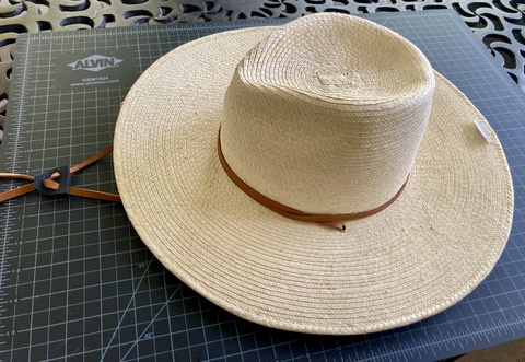 Palm Hat Teardrop with Leather 