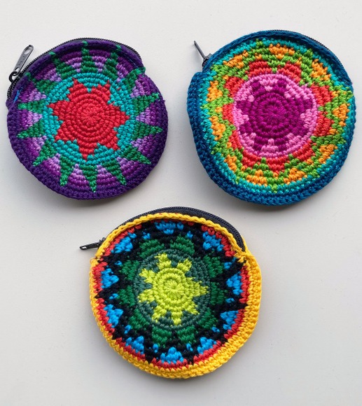 Round Crochet Coin Purse multicolors 